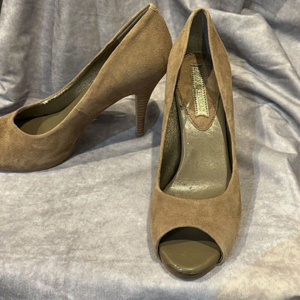 Banana Republic Madison Pump Heel Tan Suede,‎ Size 7.5